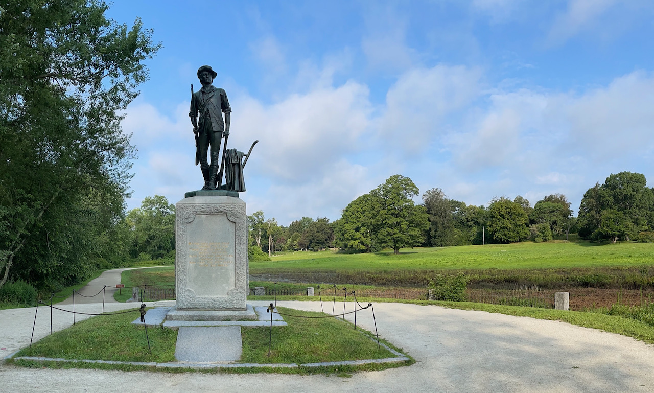 lexington-ma_revolutionary-war-monument